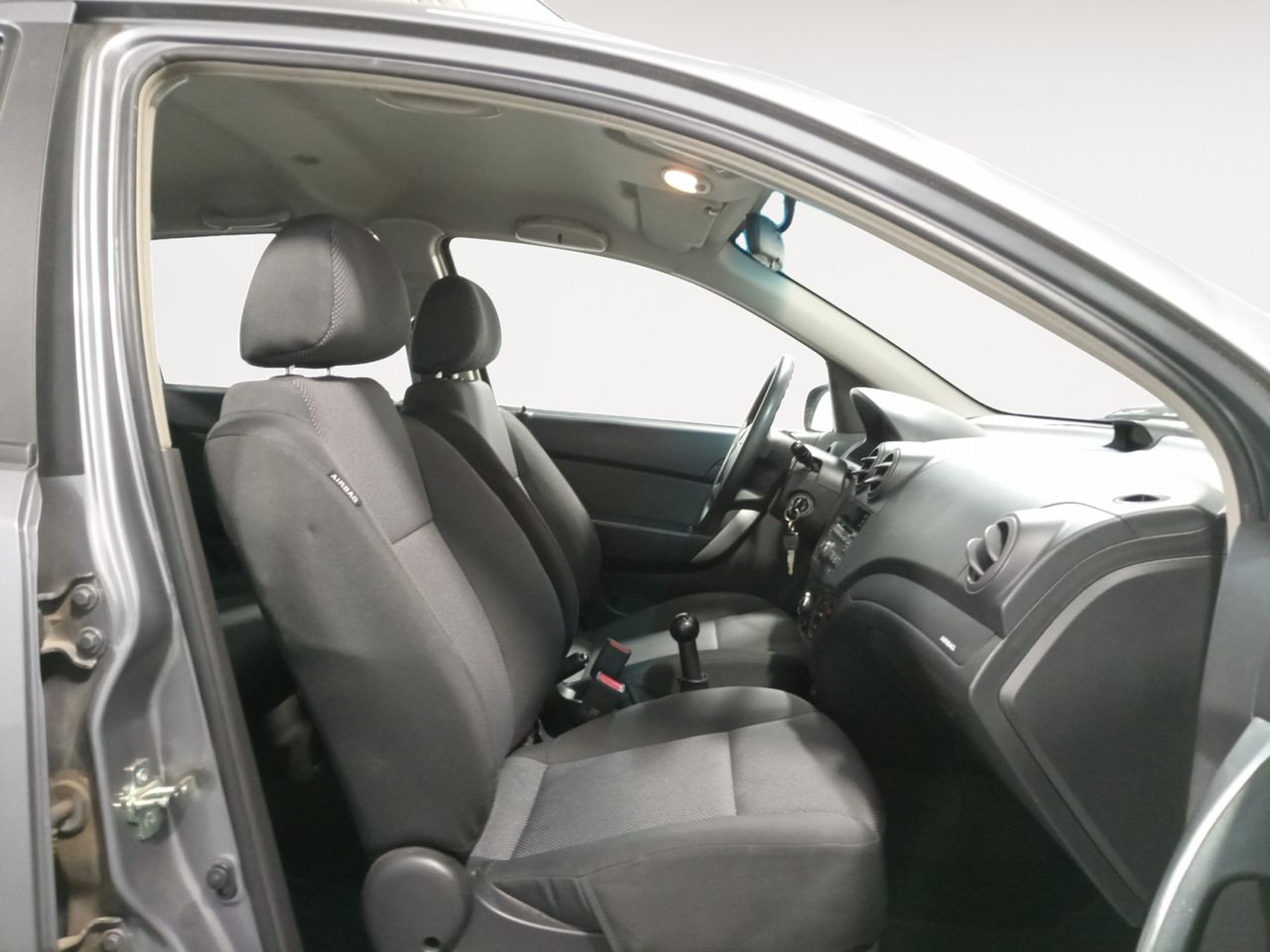 Foto Chevrolet Aveo 10