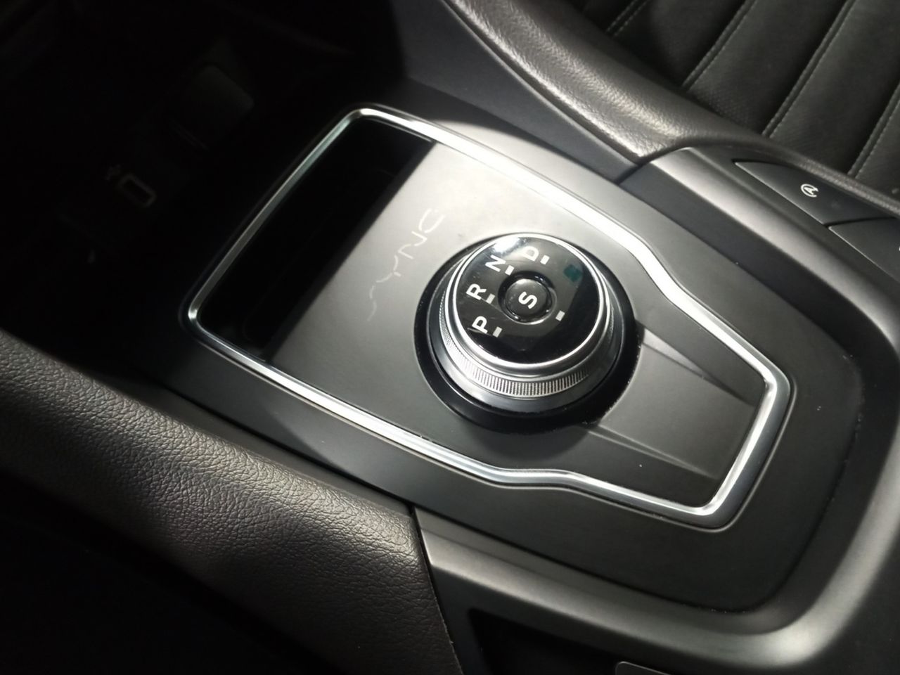 Foto Ford Mondeo 12