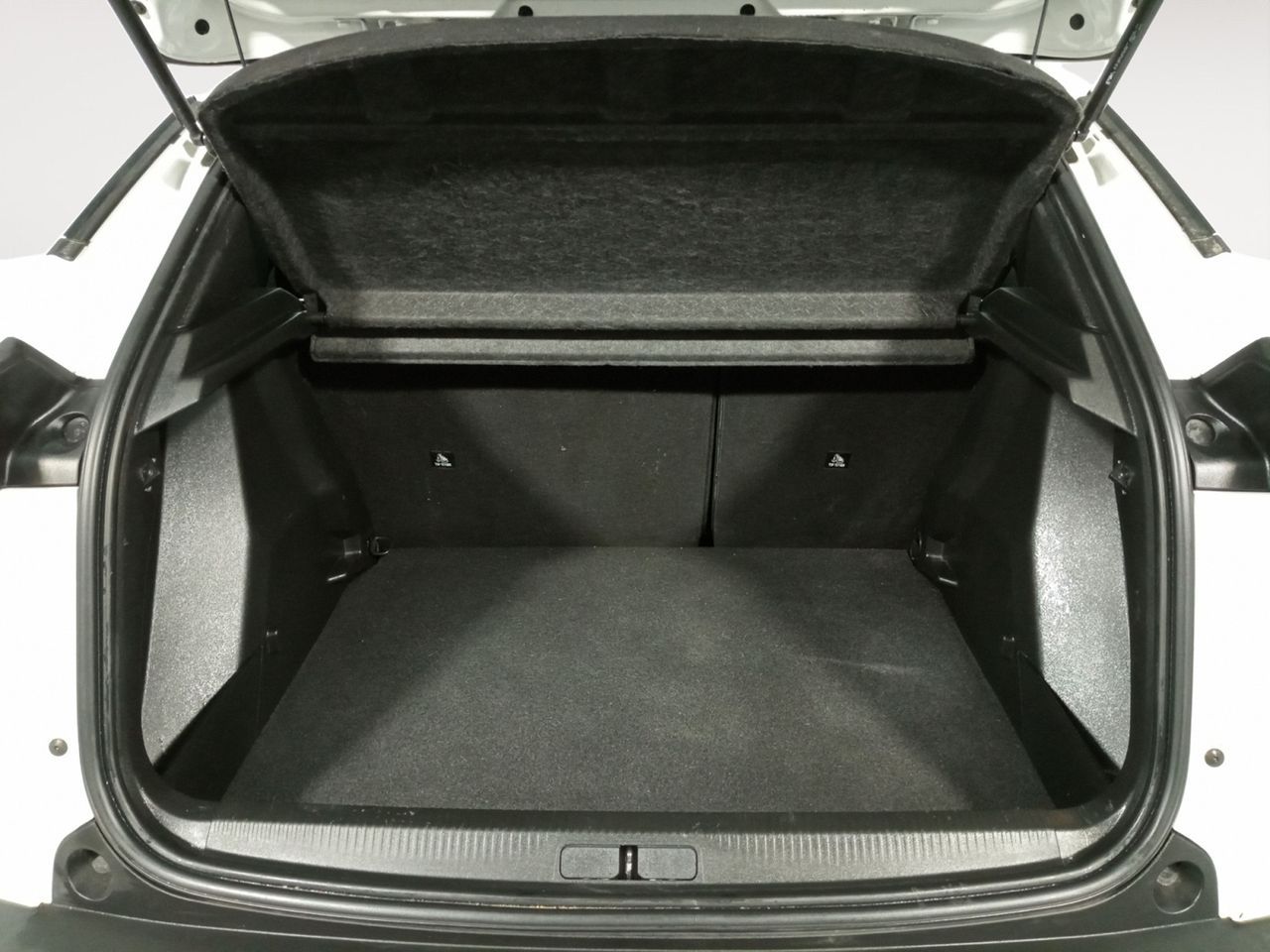 Foto Peugeot 2008 11