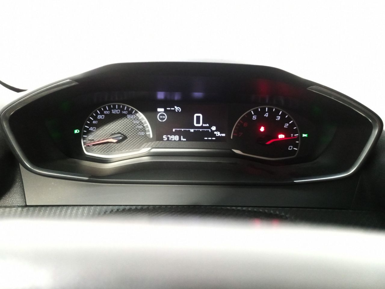 Foto Peugeot 2008 13