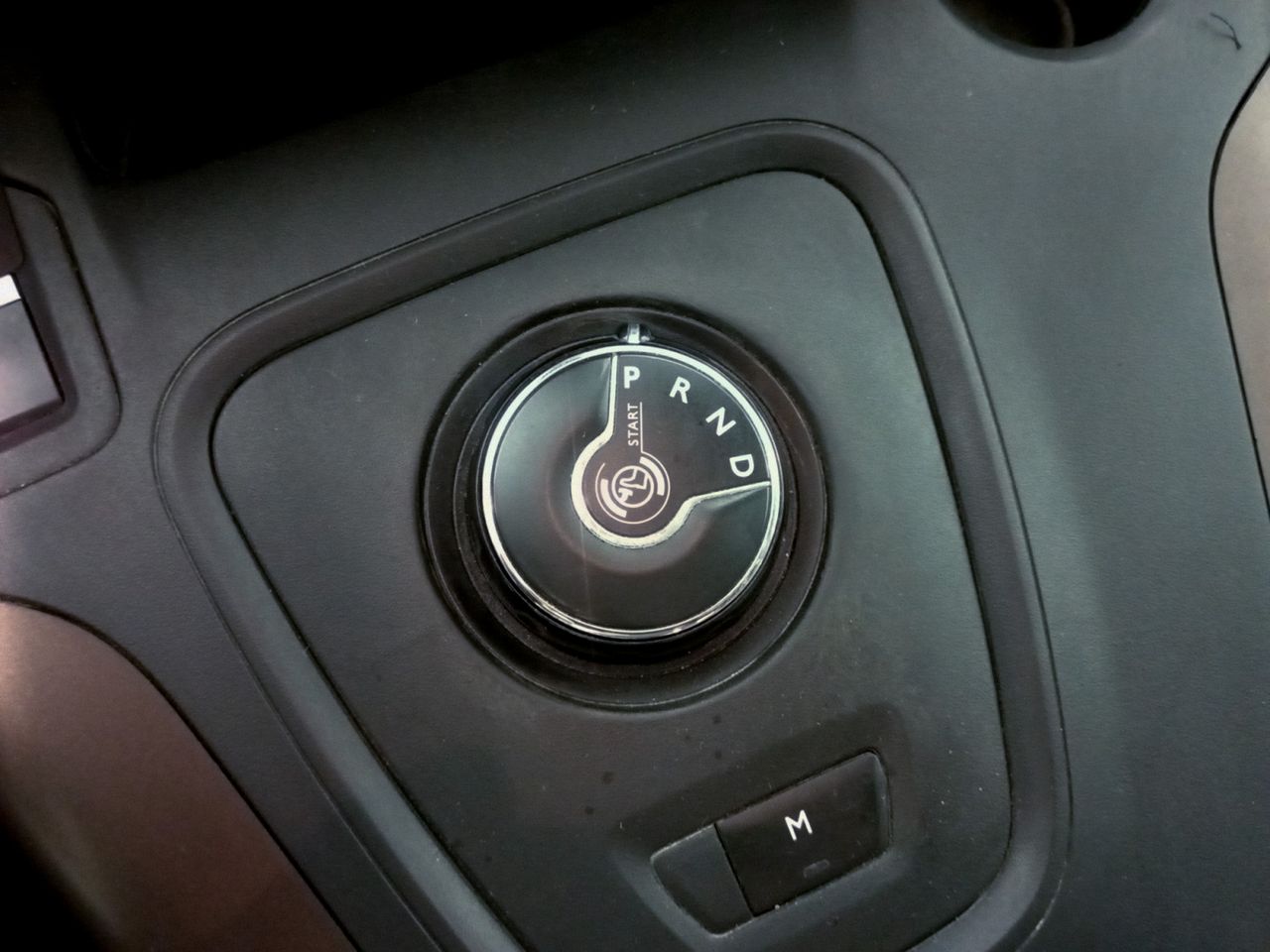 Foto Peugeot Rifter 12