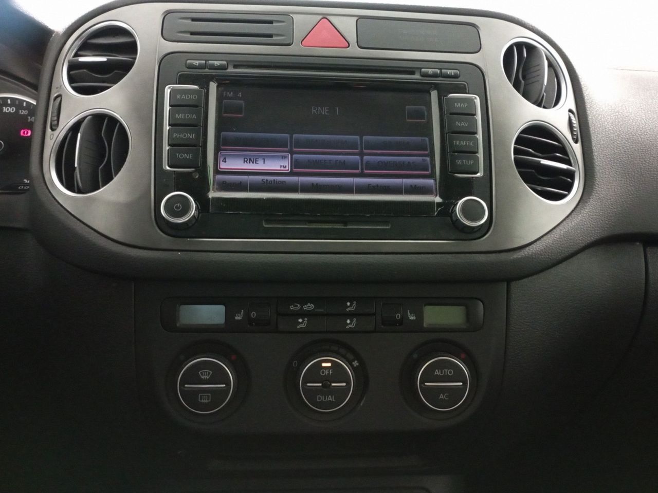 Foto Volkswagen Tiguan 14