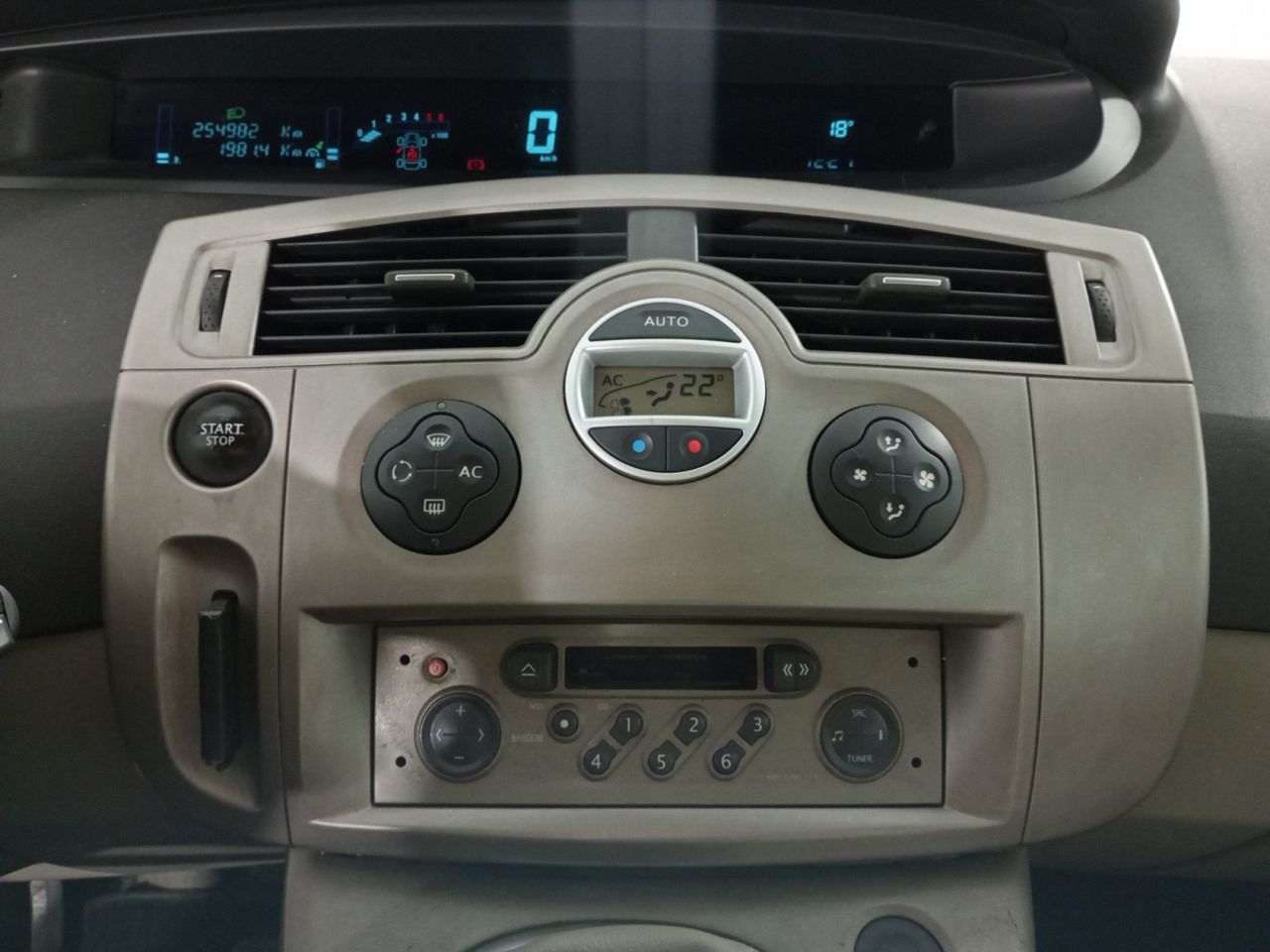 Foto Renault Scénic 13