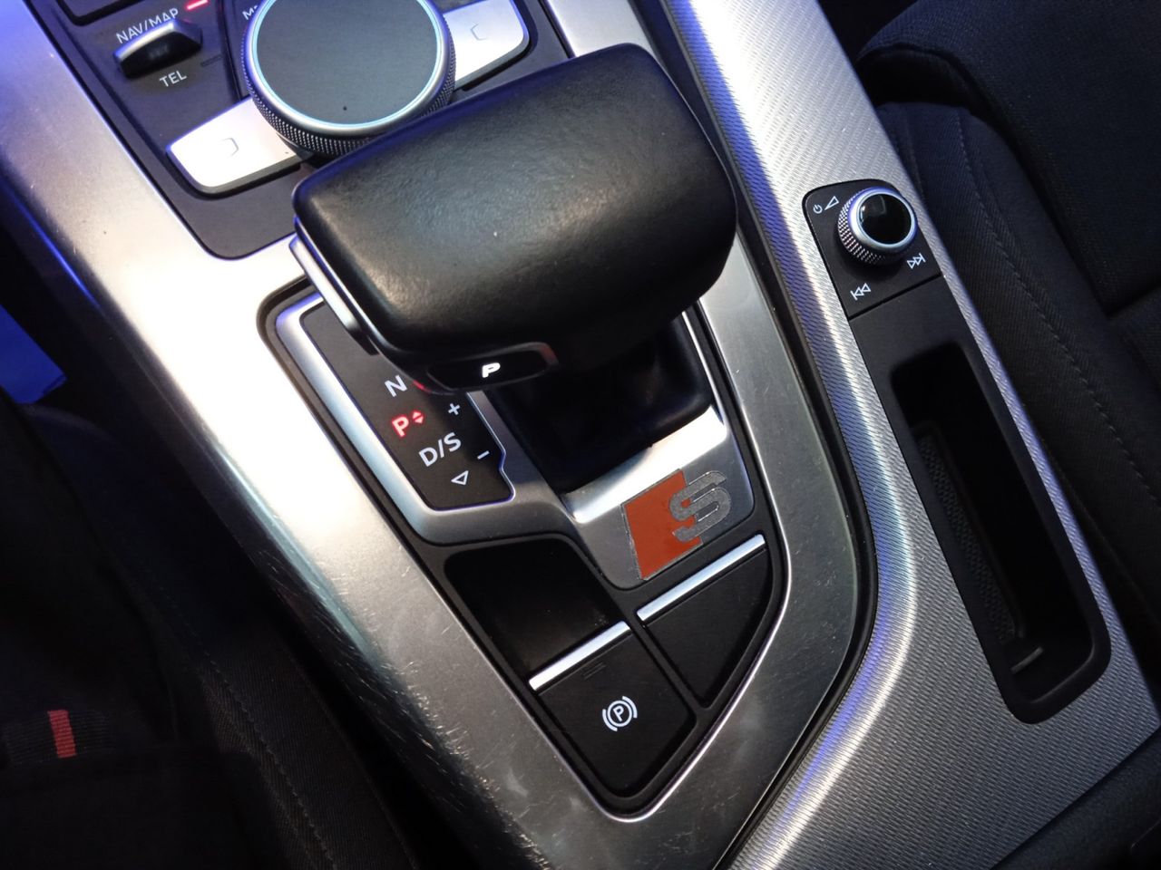 Foto Audi A4 12