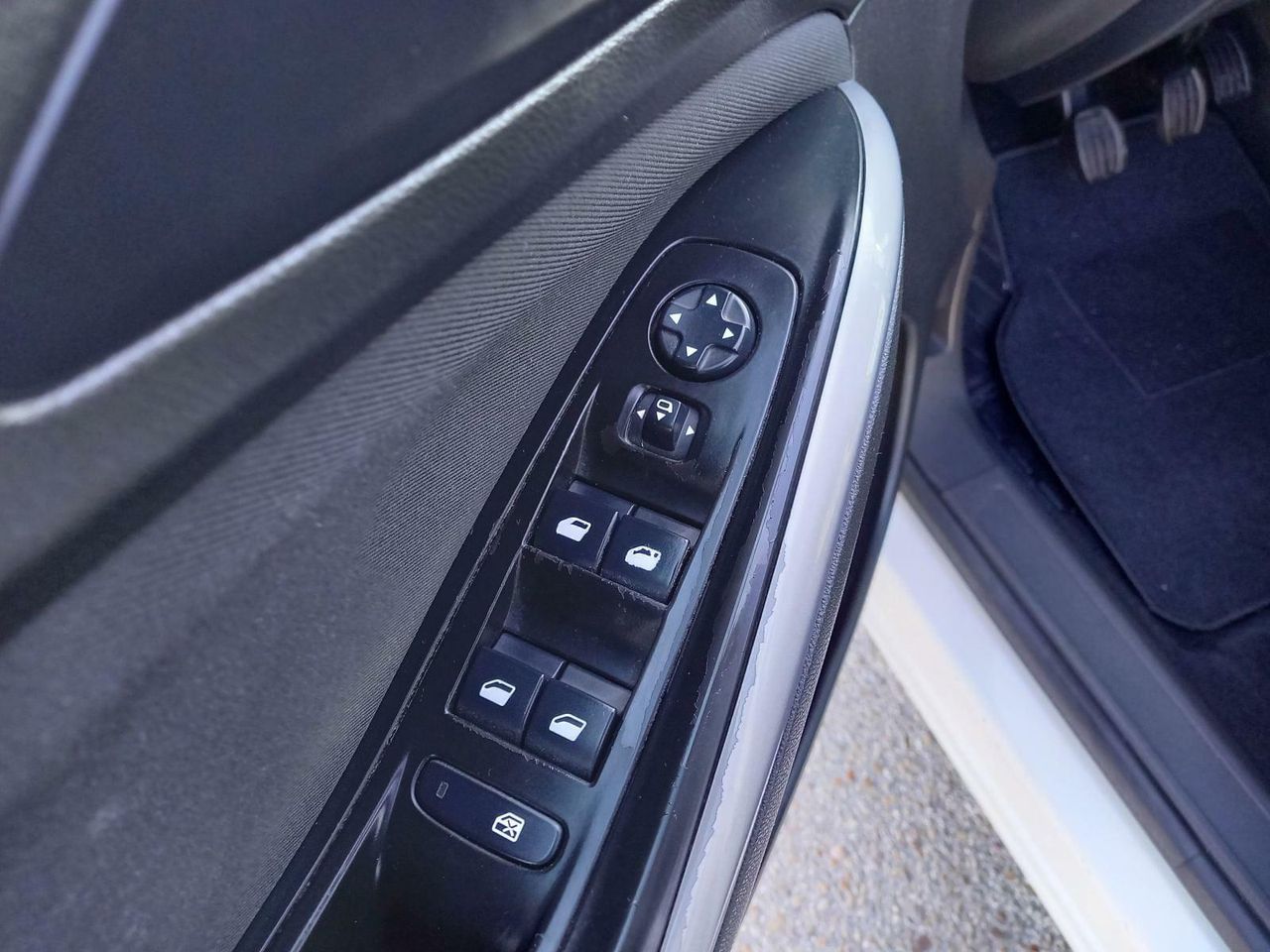 Foto Opel Grandland X 10
