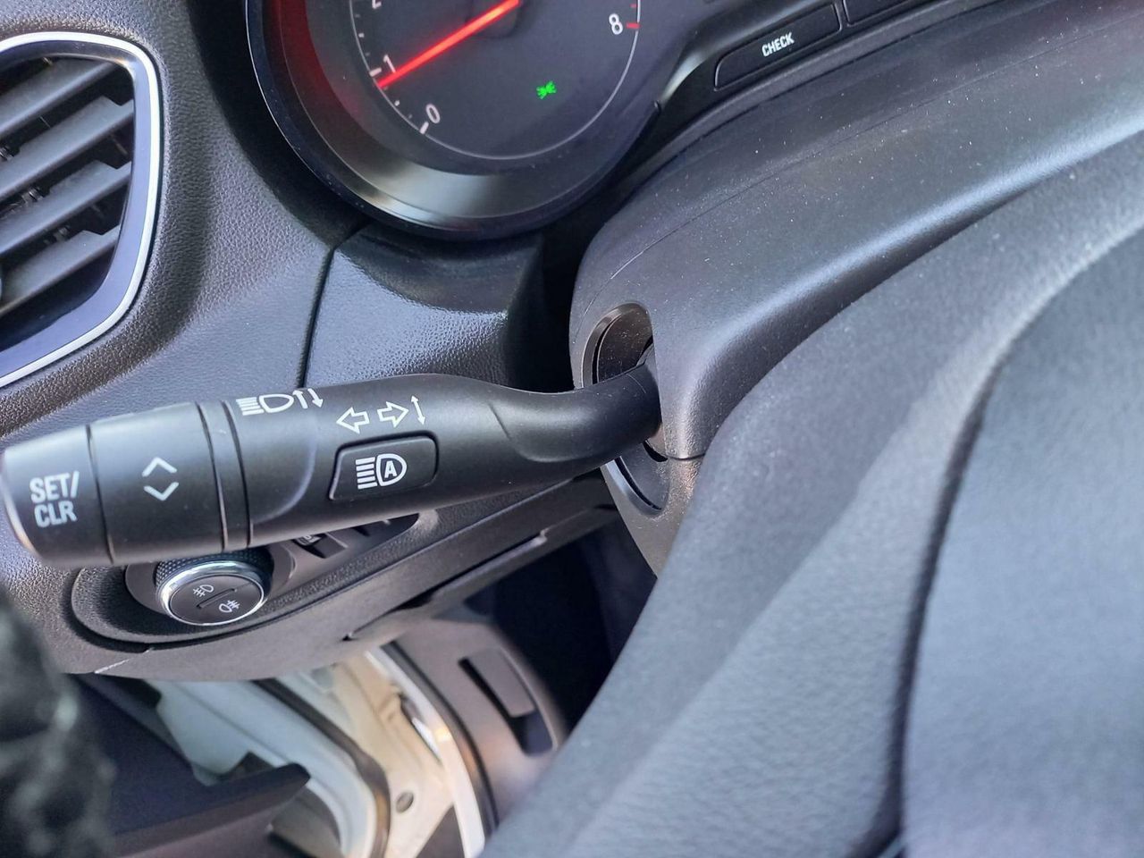 Foto Opel Grandland X 16