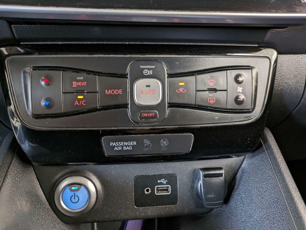 Foto Nissan Leaf 19