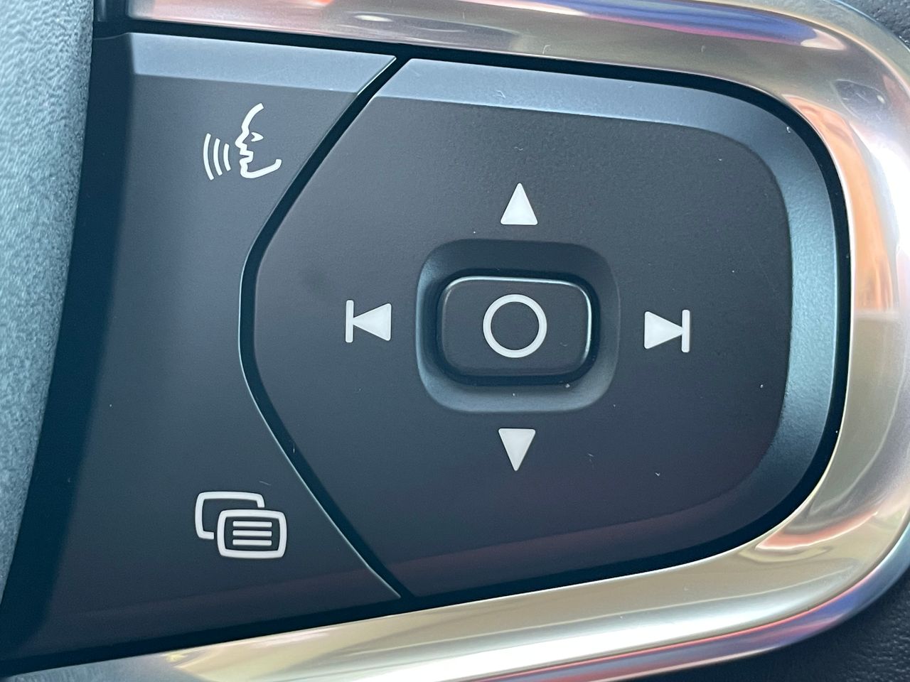 Foto Volvo XC40 23