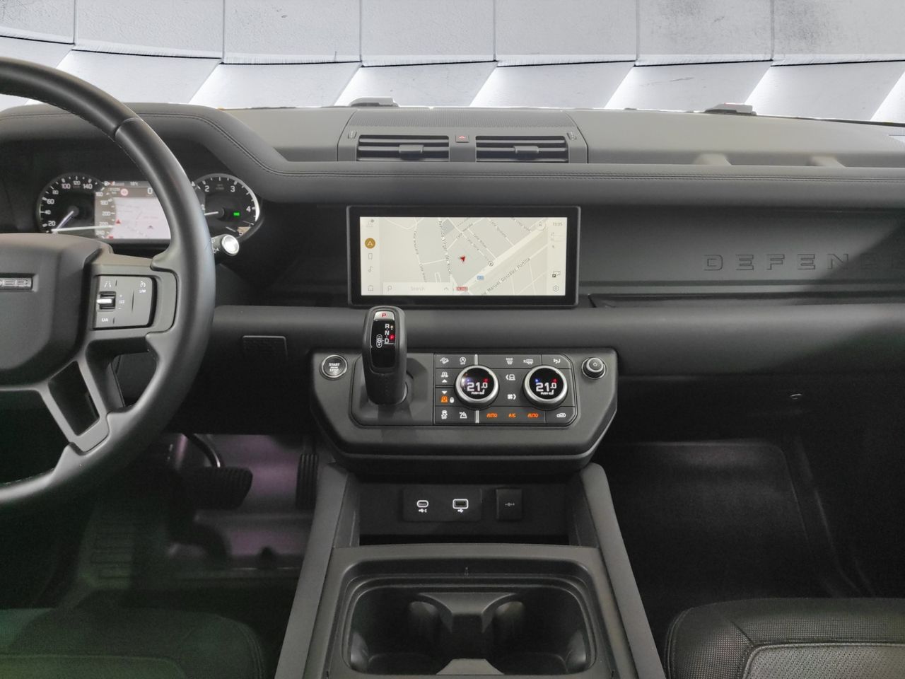 Foto Land-Rover Defender 13