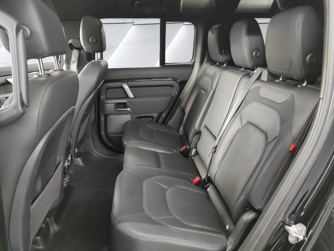 Foto Land-Rover Defender 16