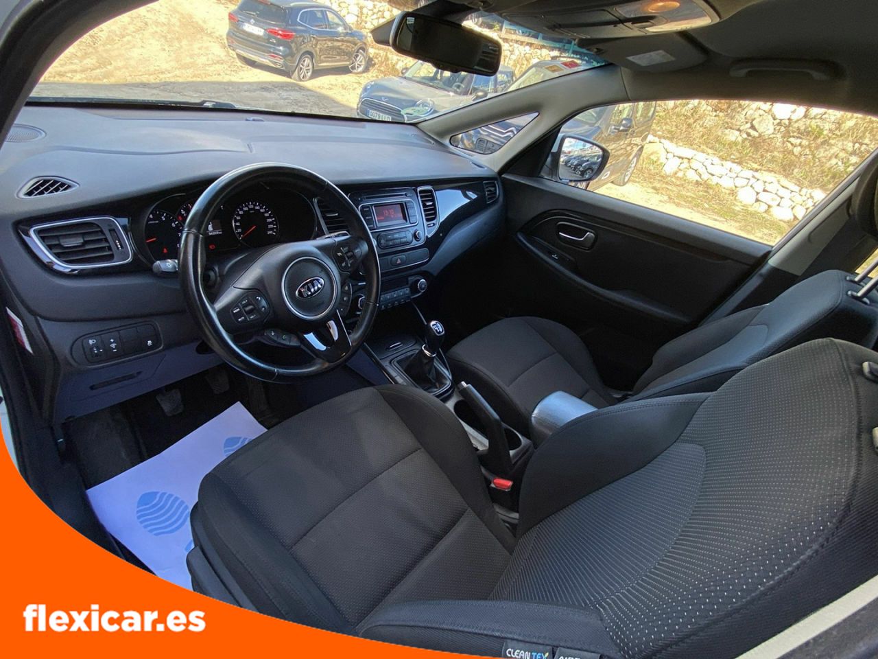 Foto Kia Carens 16