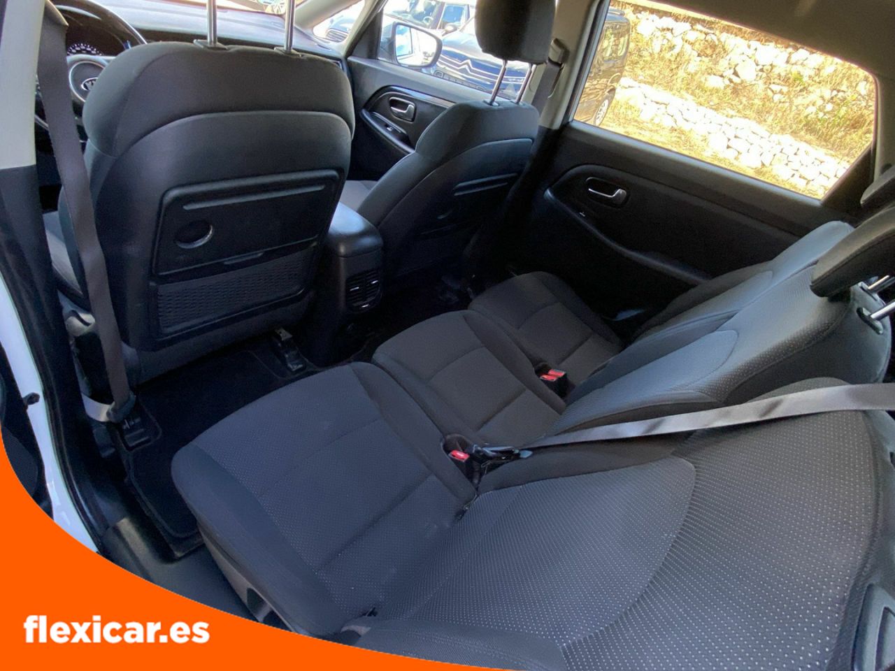 Foto Kia Carens 17
