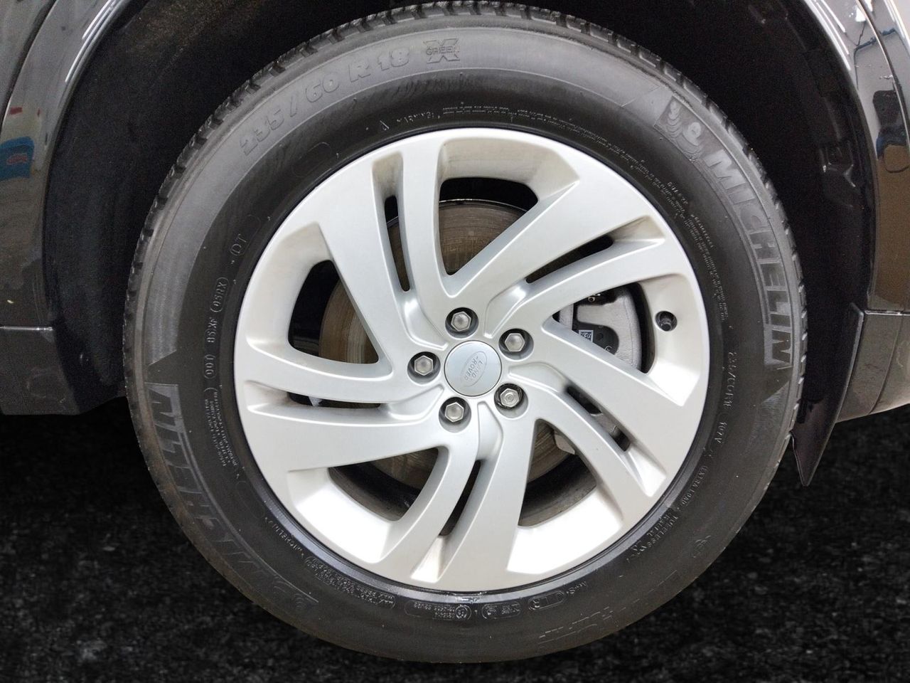 Foto Land-Rover Discovery Sport 13