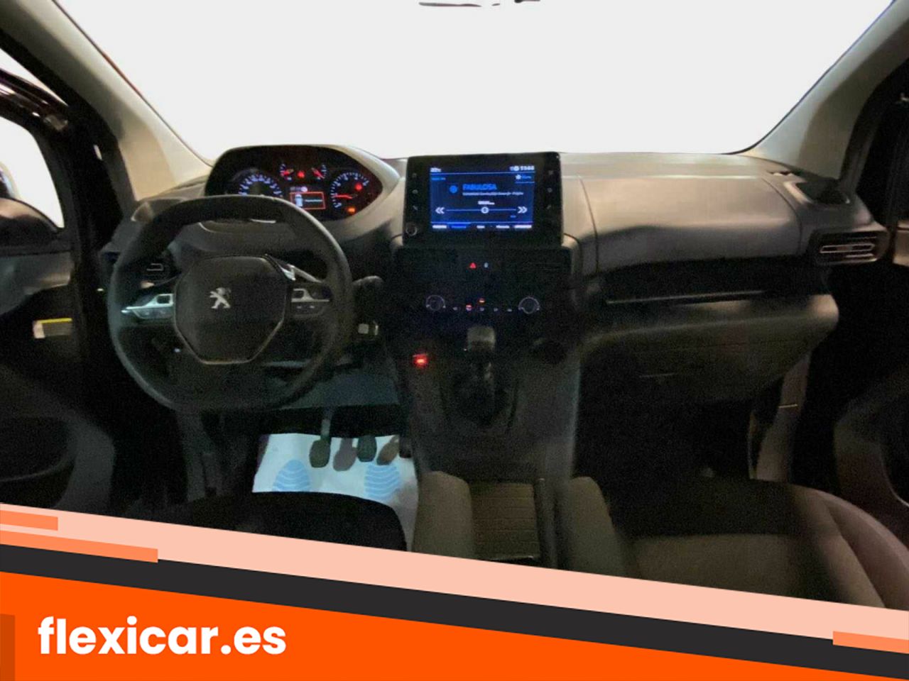Foto Peugeot Rifter 10