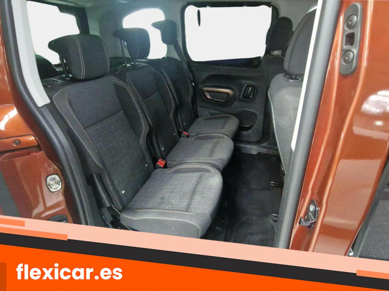 Foto Peugeot Rifter 13