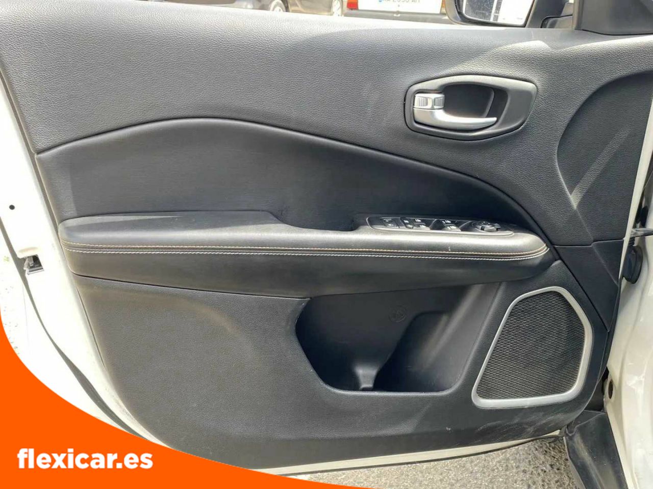 Foto Jeep Compass 24