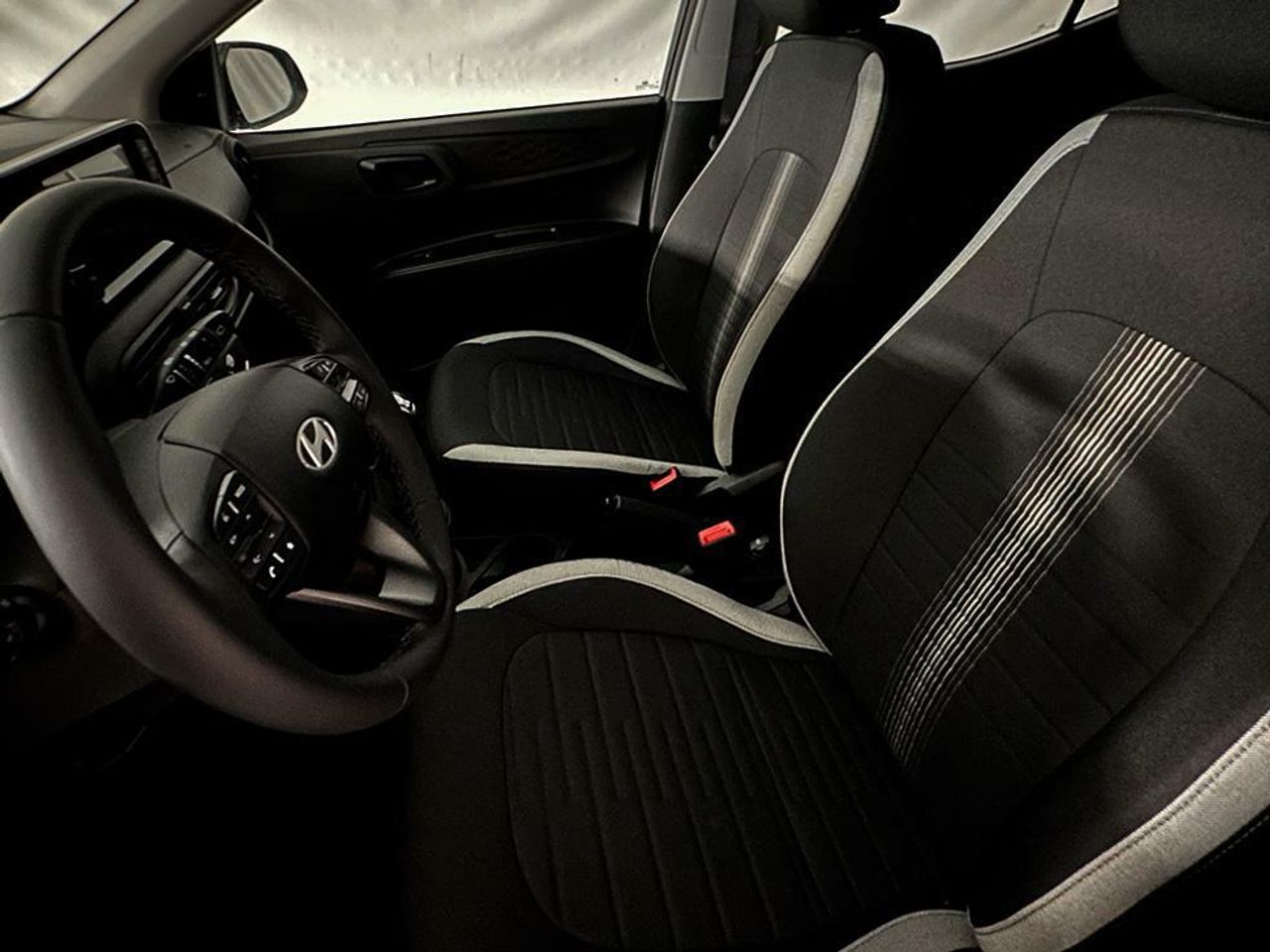 Foto Hyundai i10 13