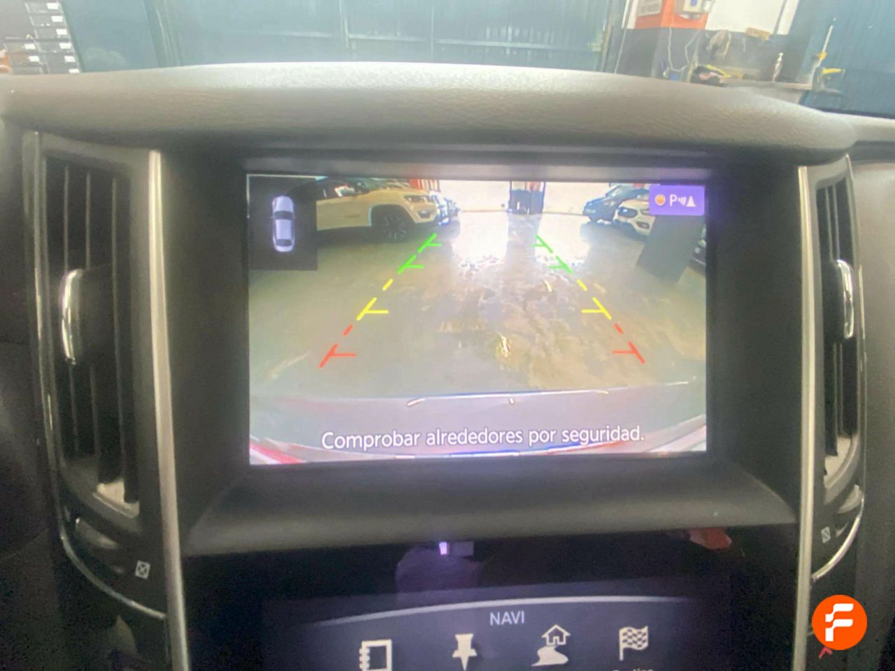 Foto Infiniti Q50 26