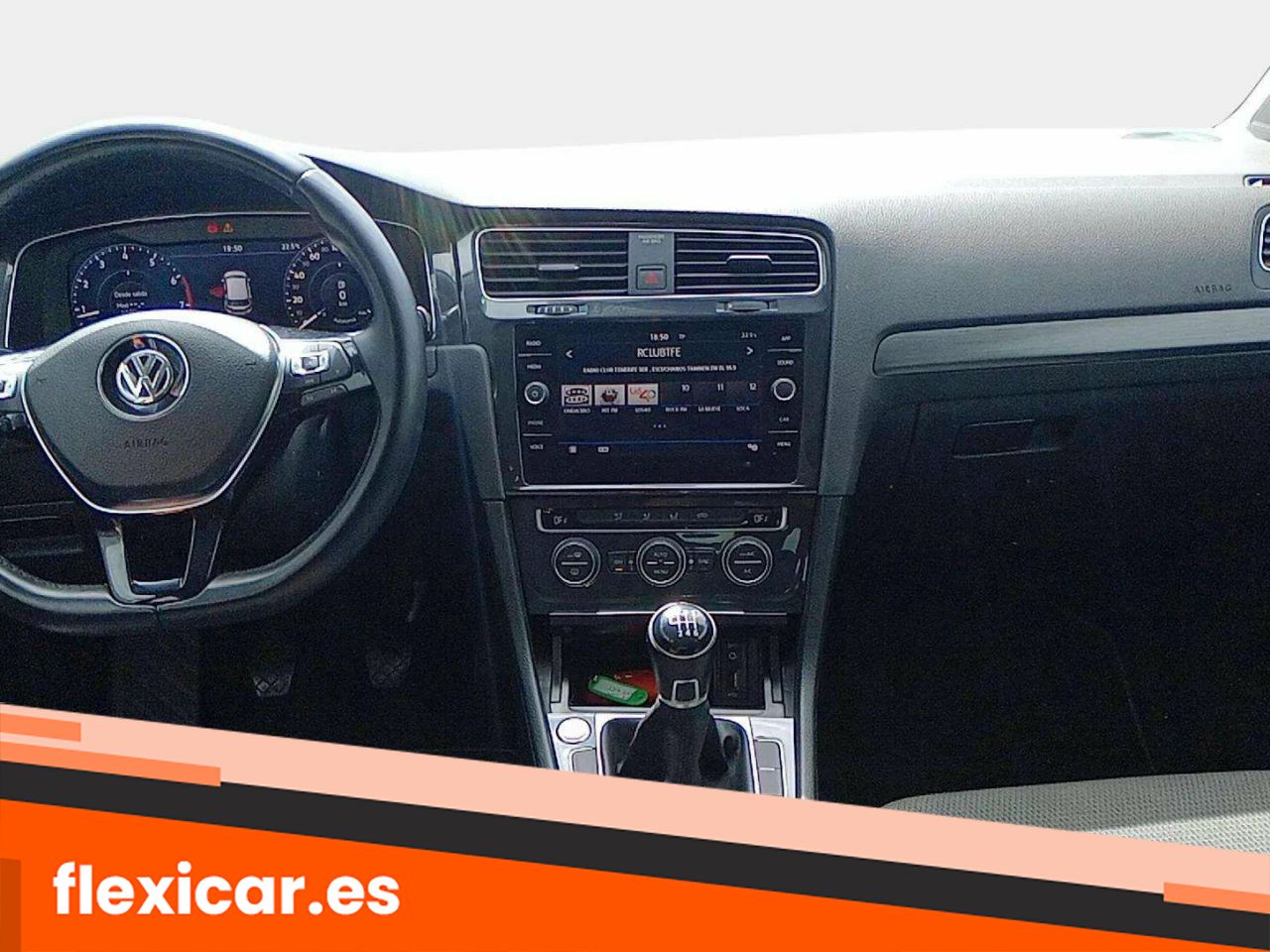 Foto Volkswagen Golf 9