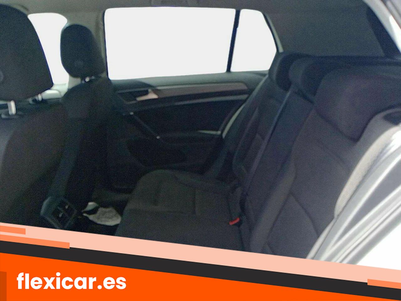 Foto Volkswagen Golf 13