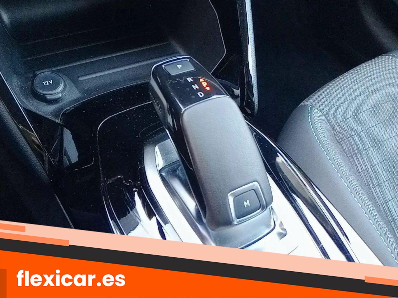 Foto Peugeot 208 12