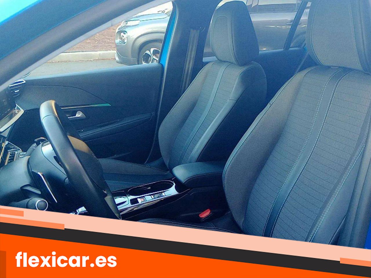 Foto Peugeot 208 17