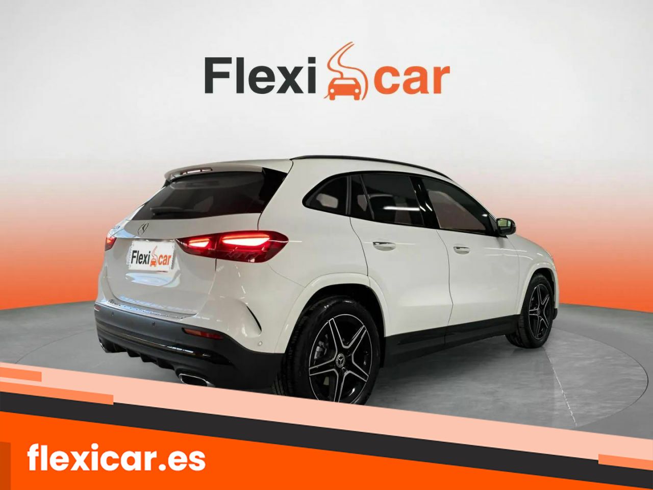 Foto Mercedes-Benz Clase GLA 4