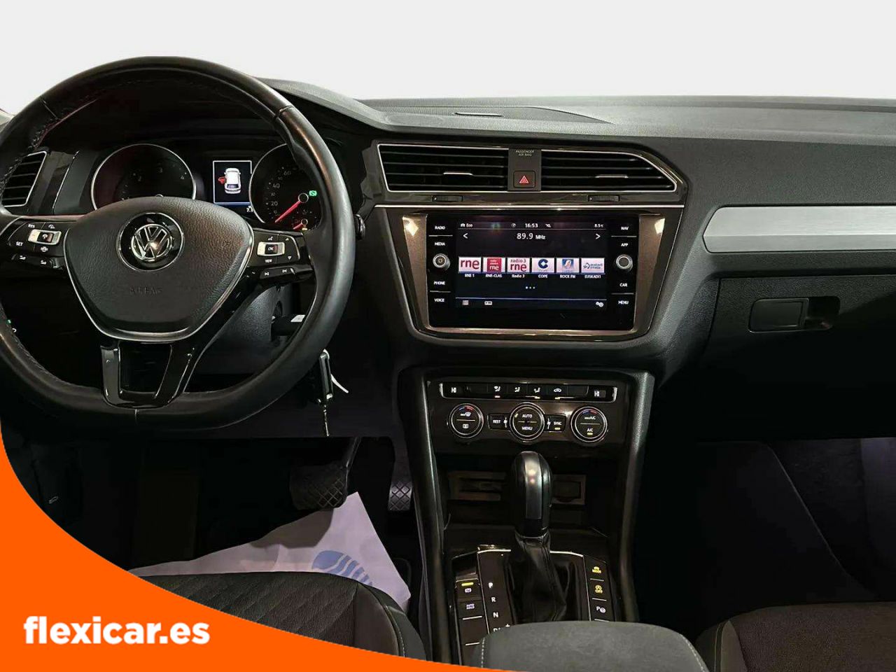 Foto Volkswagen Tiguan 11
