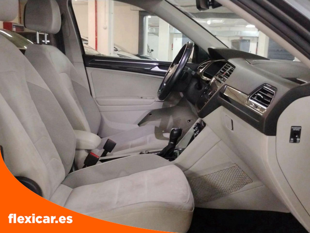 Foto Volkswagen Tiguan 19