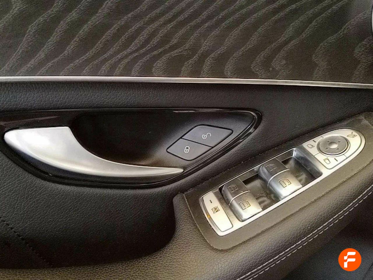 Foto Mercedes-Benz Clase GLC 16