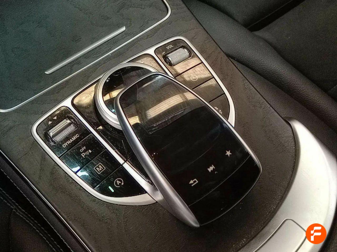 Foto Mercedes-Benz Clase GLC 17