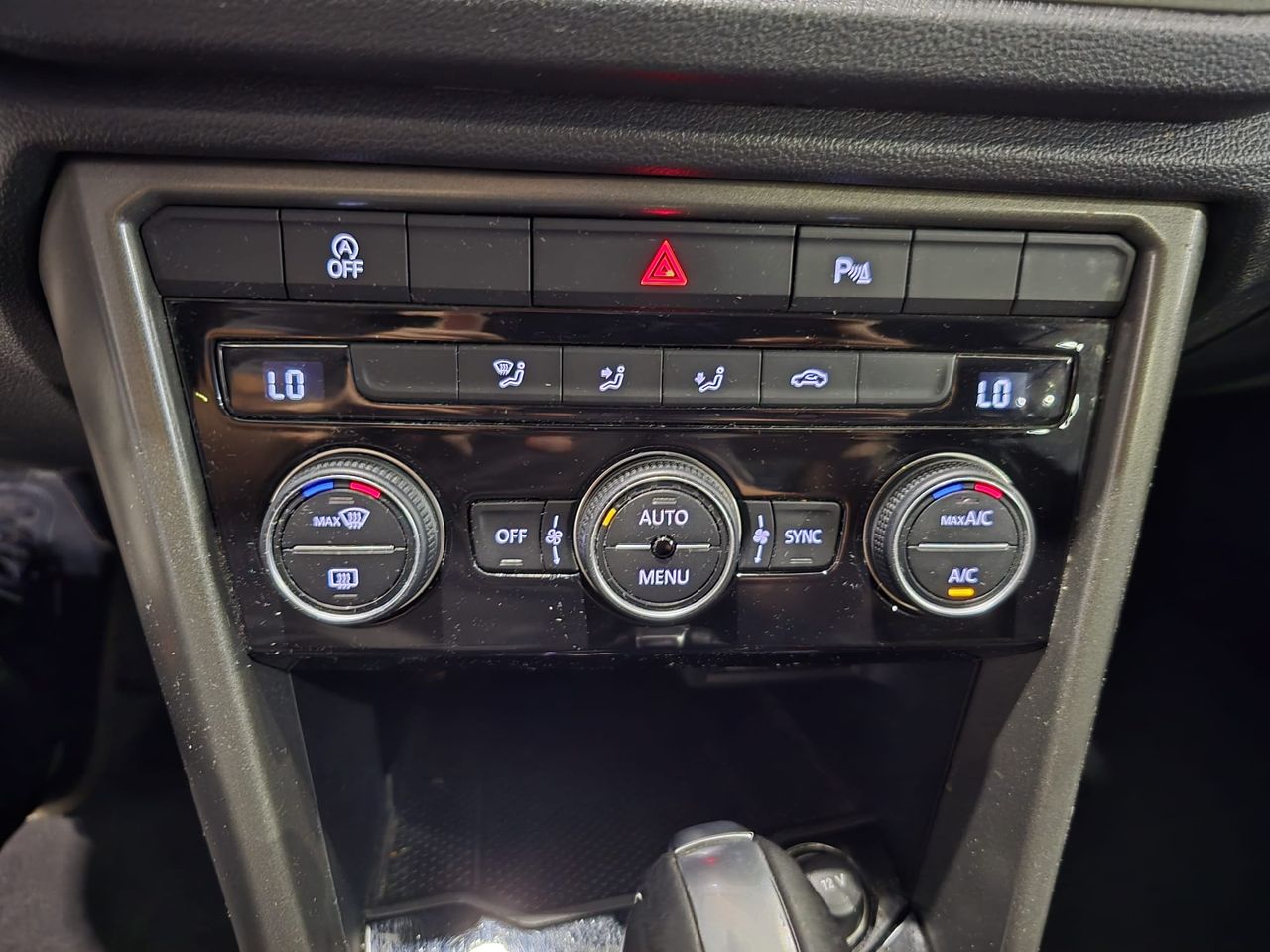 Foto Volkswagen T-Roc 20