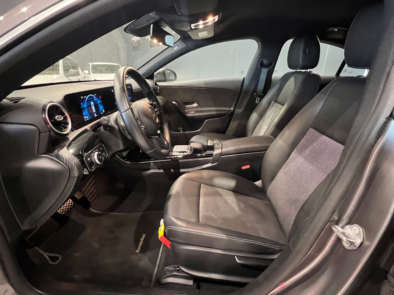 Foto Mercedes-Benz Clase CLA 4