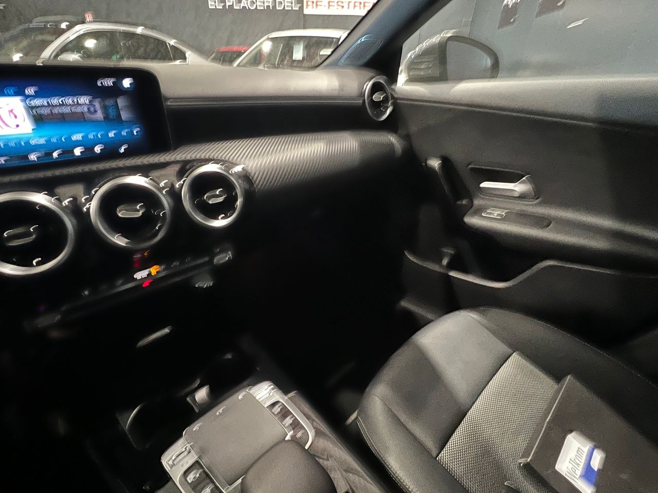 Foto Mercedes-Benz Clase CLA 18