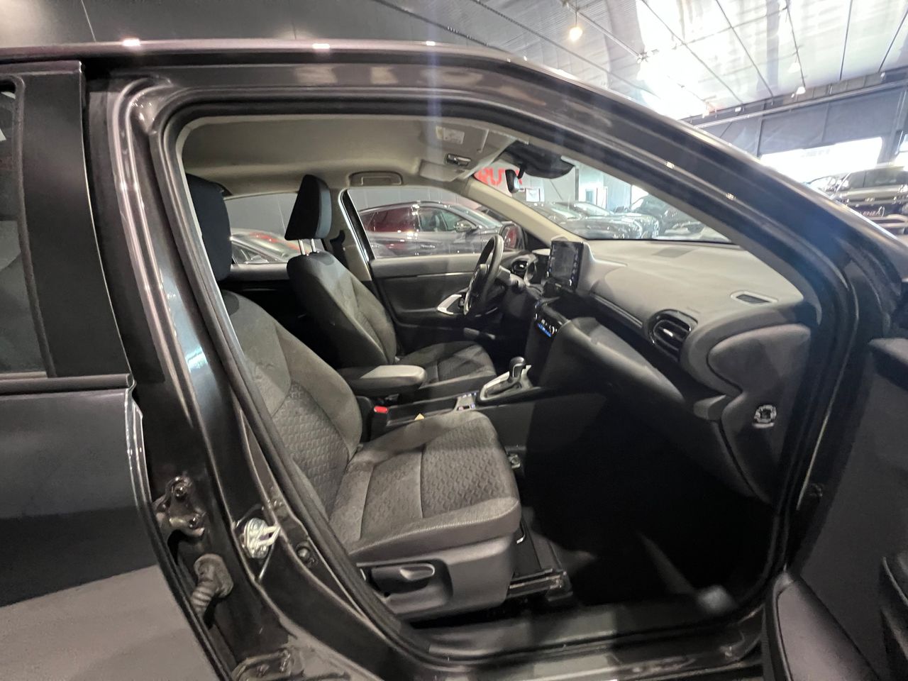 Foto Toyota Yaris 15