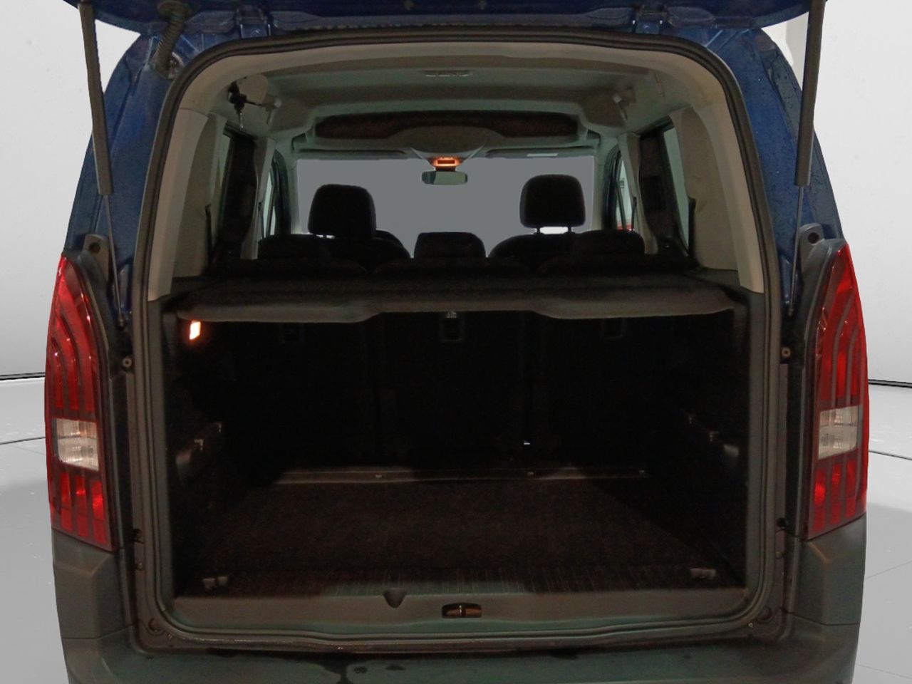 Foto Peugeot Rifter 11