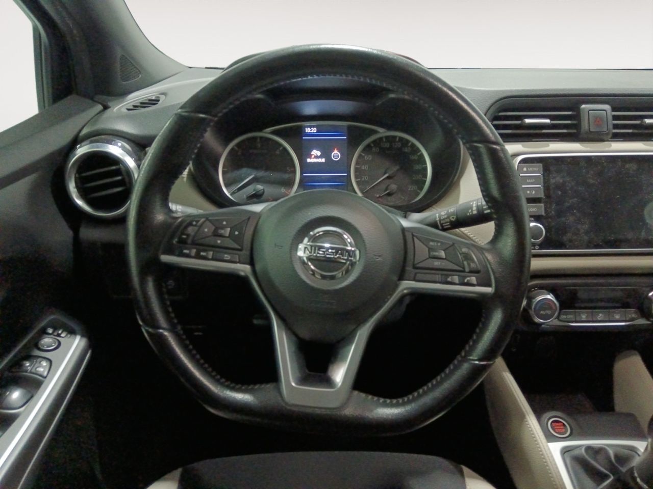 Foto Nissan Micra 7