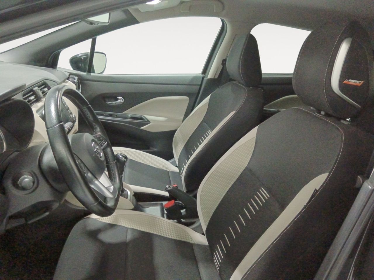 Foto Nissan Micra 8