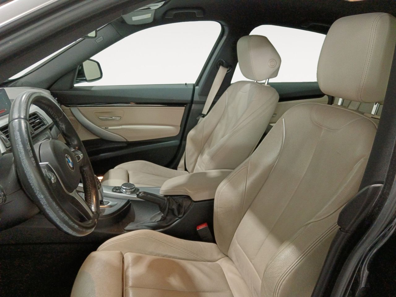 Foto BMW Serie 3 8