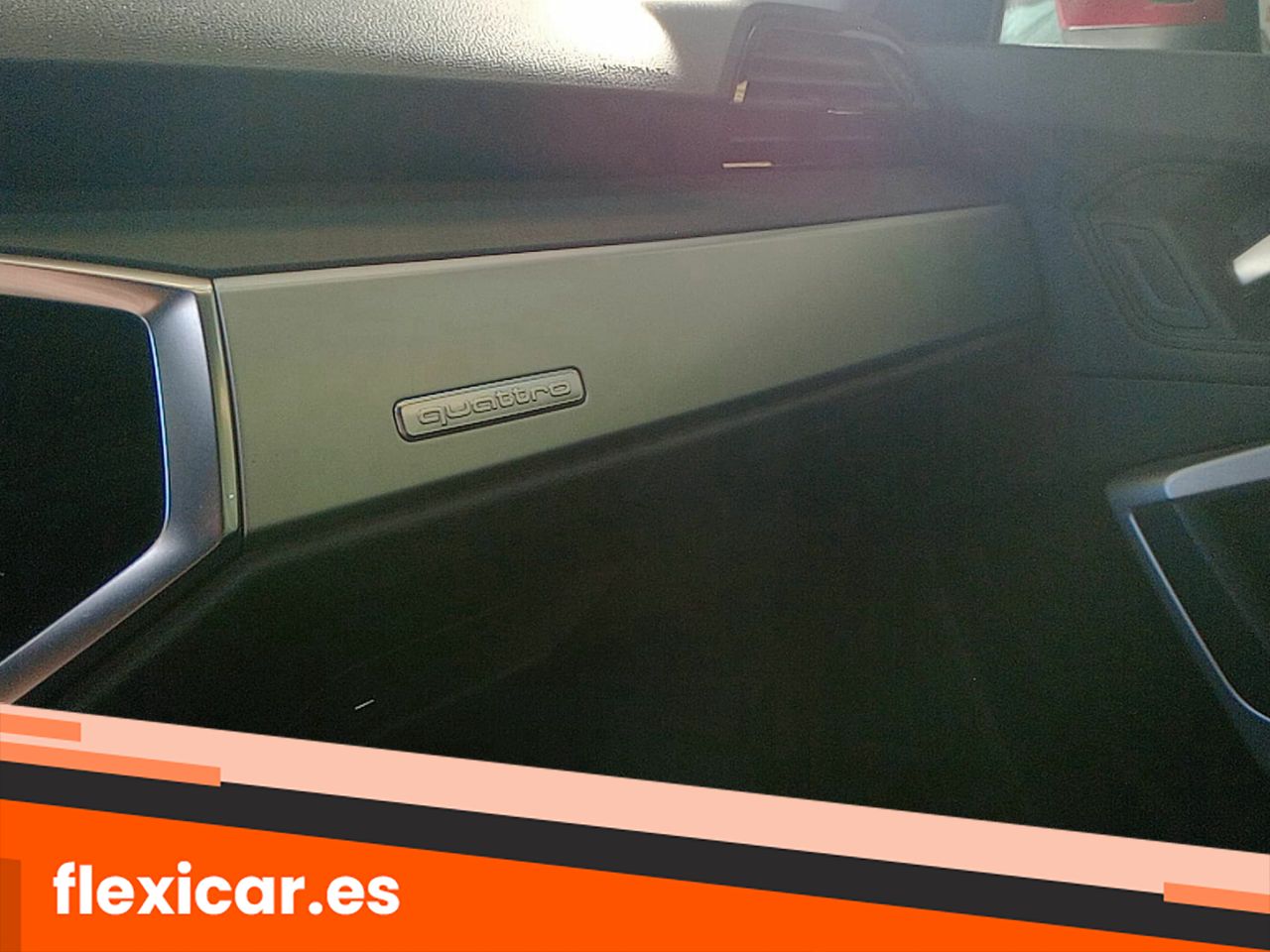 Foto Audi Q3 8