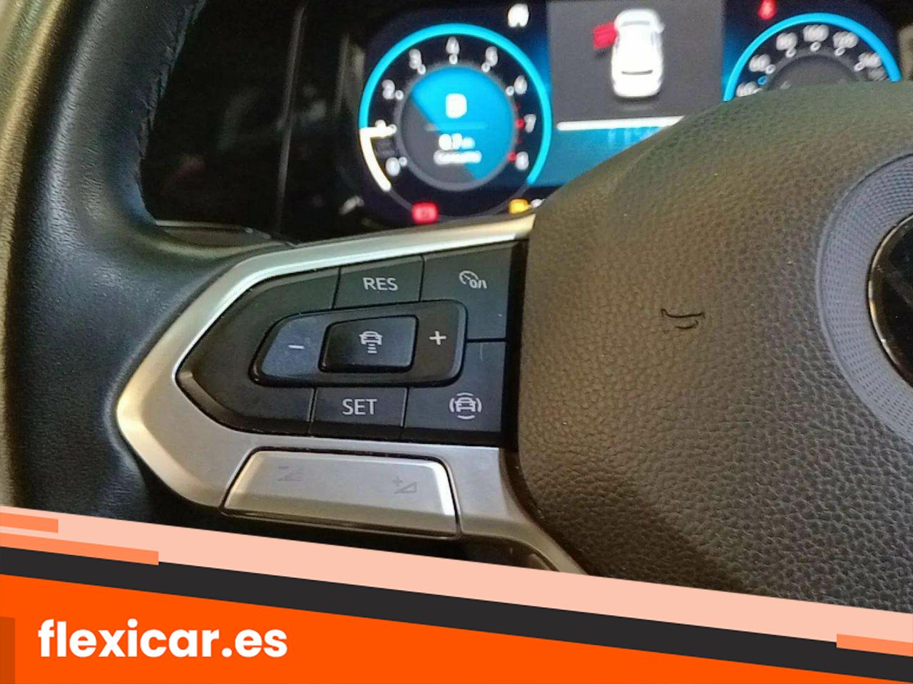 Foto Volkswagen Golf 21