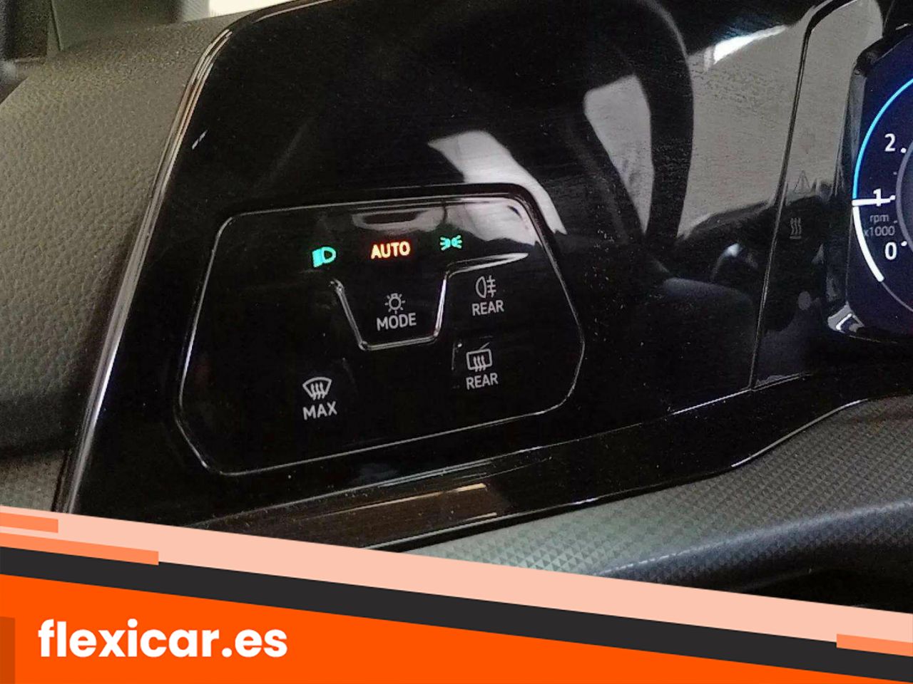 Foto Volkswagen Golf 23