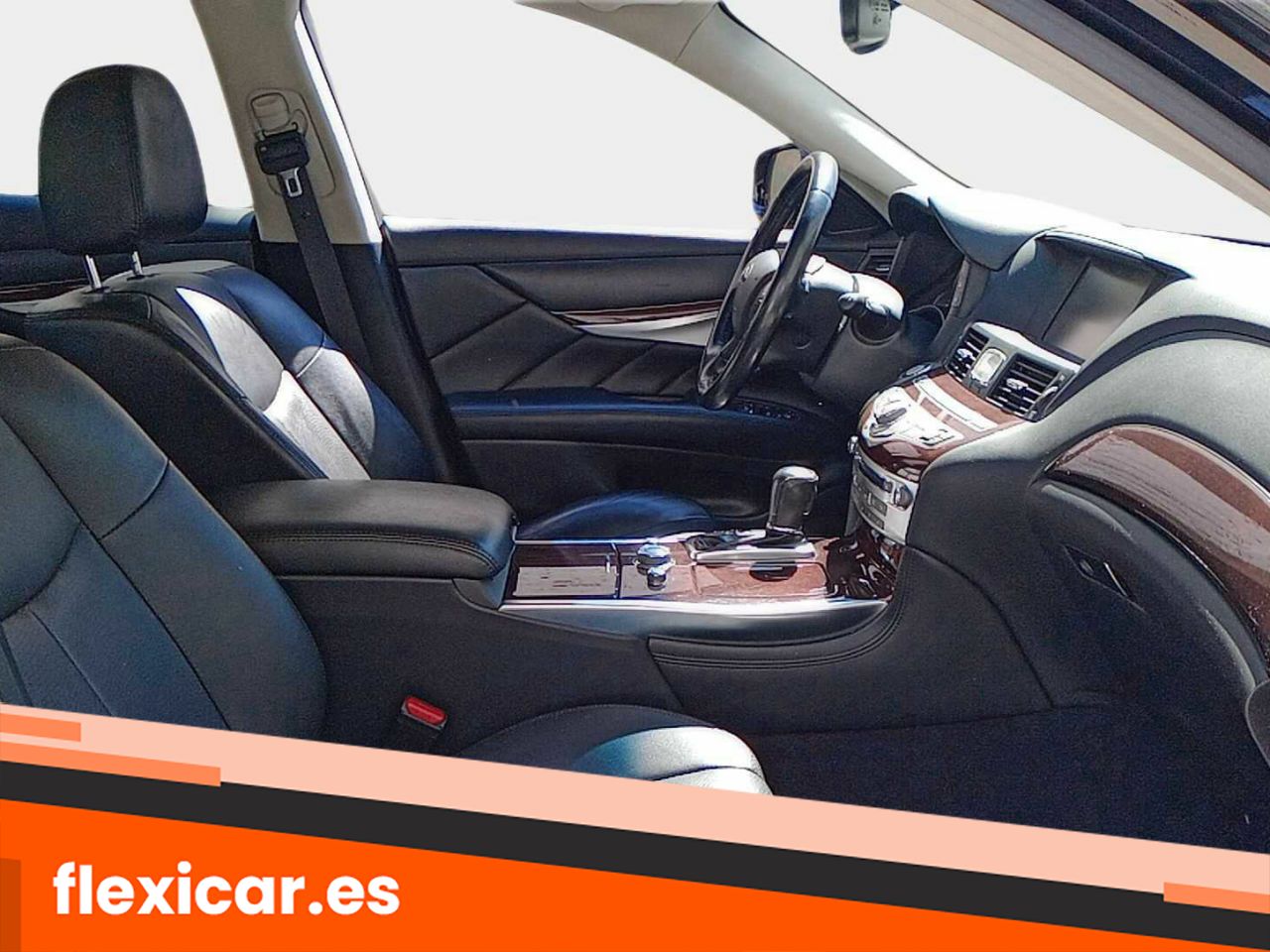Foto Infiniti Q70 17
