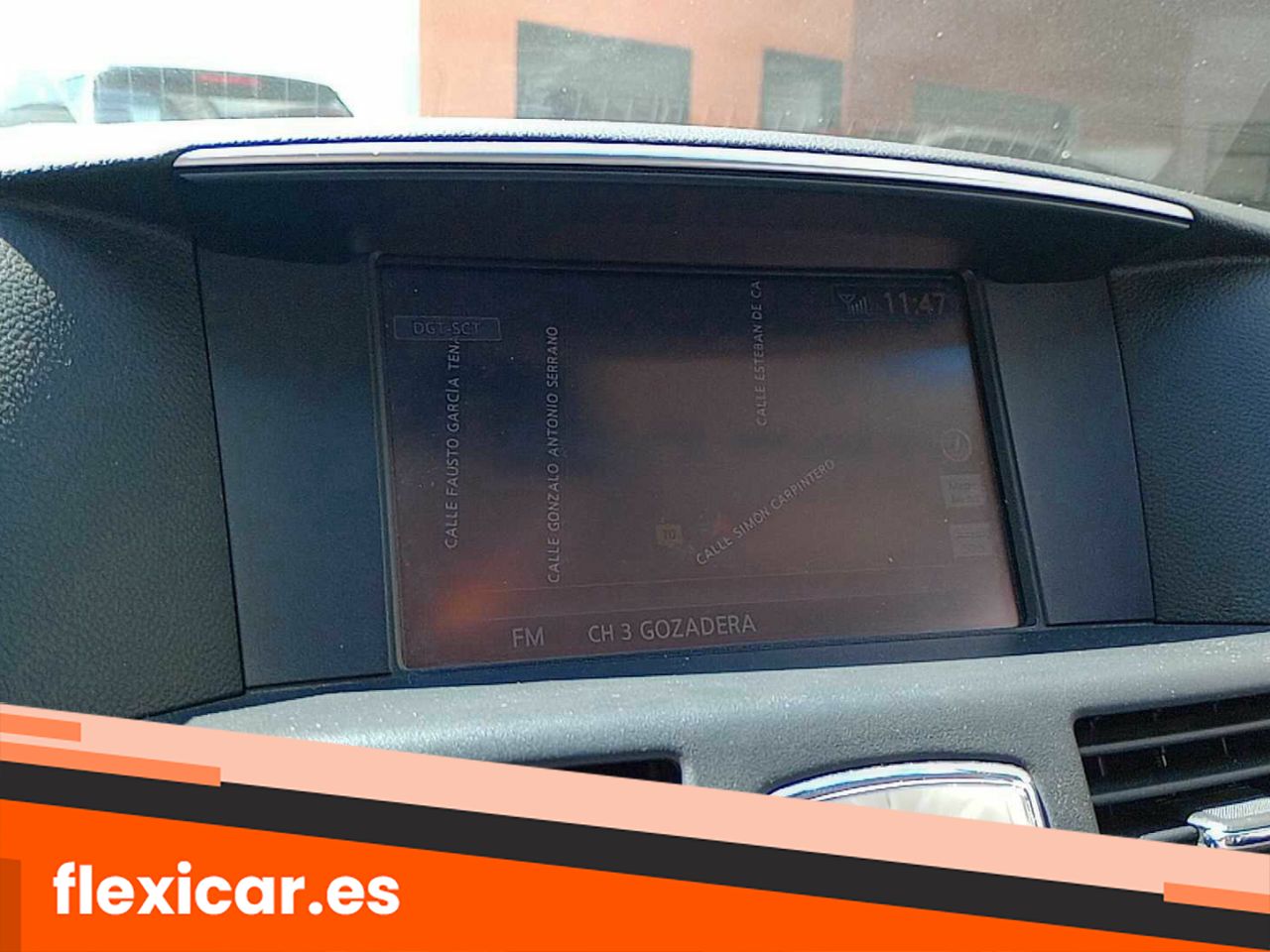 Foto Infiniti Q70 23