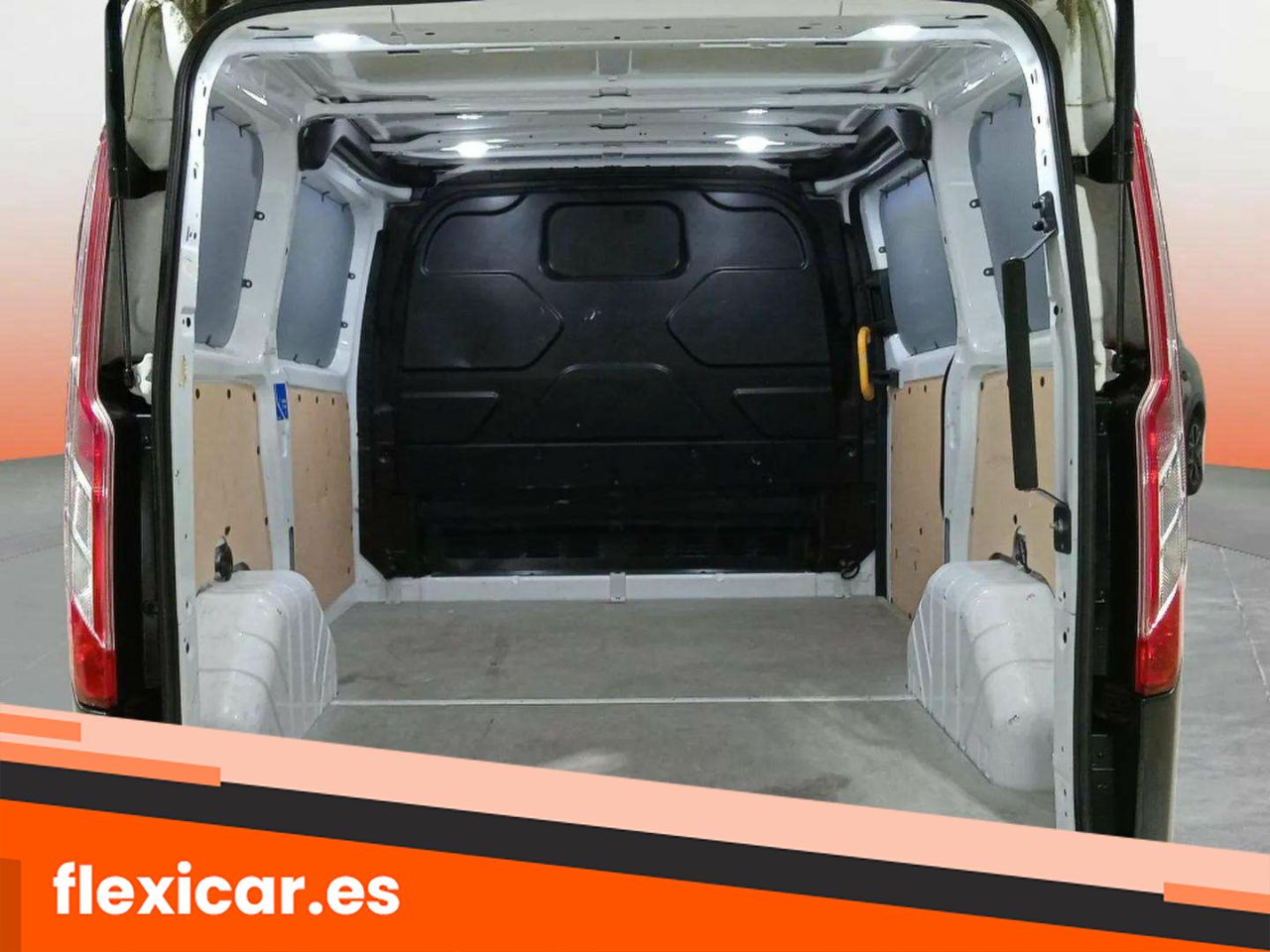 Foto Ford Tourneo Custom 11