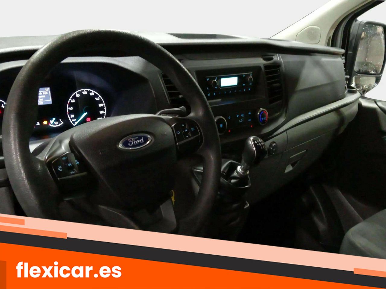Foto Ford Tourneo Custom 12