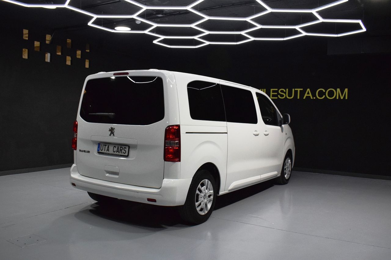 Foto Peugeot Traveller 6