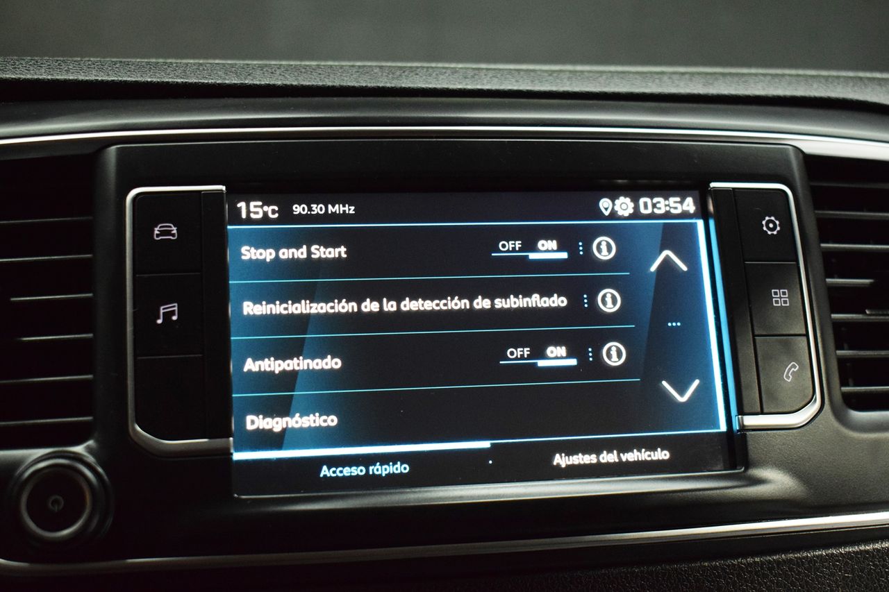Foto Peugeot Traveller 22