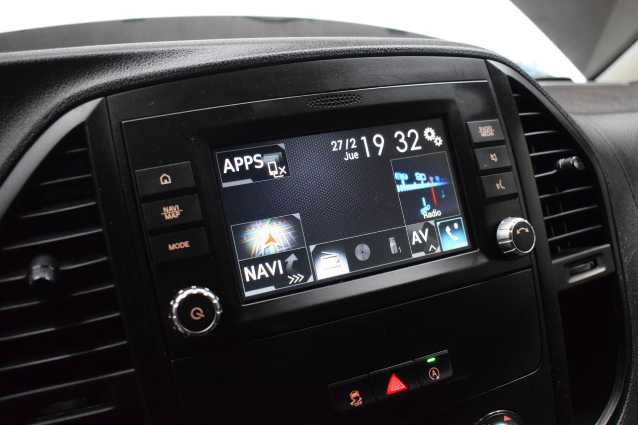 Foto Mercedes-Benz Vito 15