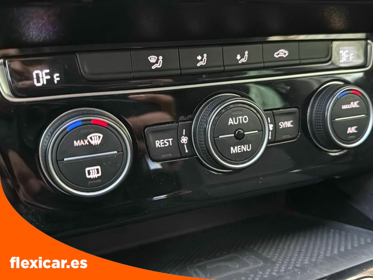 Foto Volkswagen Passat 10